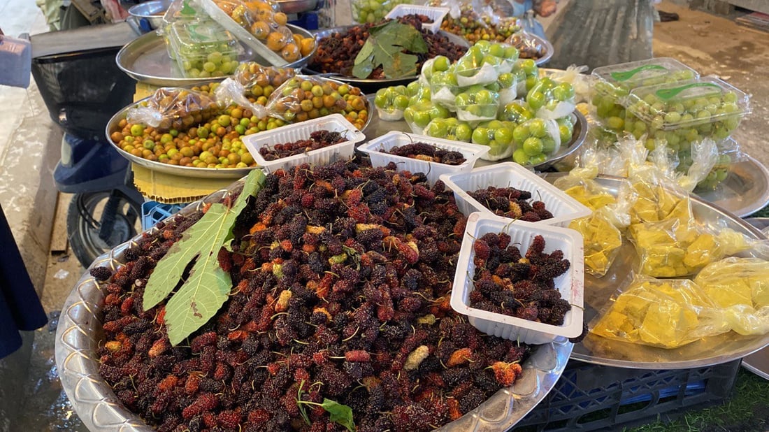 صور: “التكي” العراقي يصل إلى الناصرية.. الأسود والأحمر أرخص من التركي