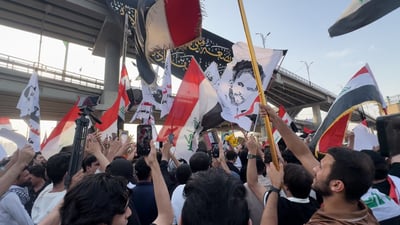 “متمسكون بأهداف تشرين”.. مشاهد لحراك الشباب من بابل والنجف وذي قار