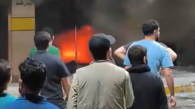 خورماتوو؛ شۆرتی کارەبا دوکانێکی جلوبەرگی بەتەواوی سووتاند