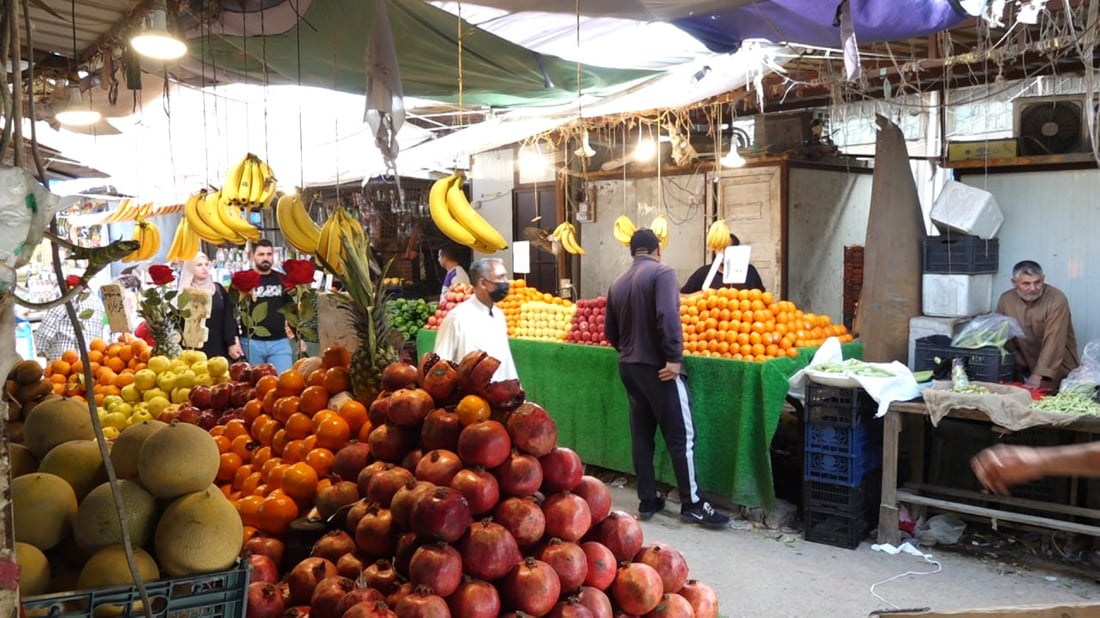 كل شيء متوفر في علوة البصرة.. المستورد والمحلي وصلا في وقت مناسب (صور)