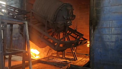 شاهد مراحل صناعة خزان المياه العراقي بالحبيبات السعودية