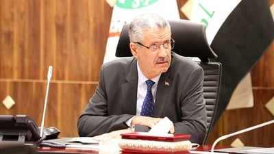 وزير النفط يطمئن: البنزين والغاز متوفران ومصافينا تعمل بكامل طاقتها