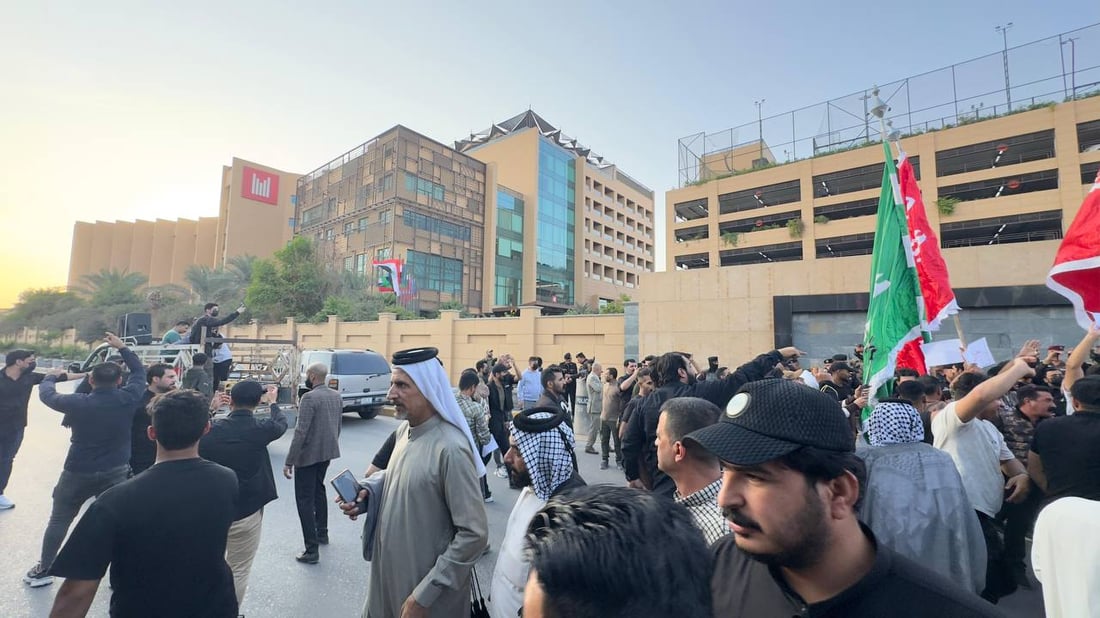 “البصرة مقدسة”.. متظاهرون يحاولون اقتحام فندق الميلينيوم بسبب حفل “الهالوين”