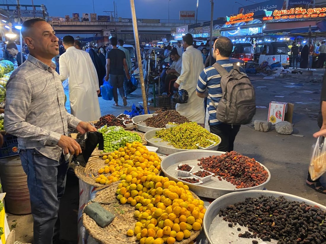 موسم مشمش كربلاء بدأ في الناصرية والزبائن يفضلون “القيسي” على السوري والتركي