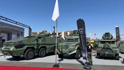 زریپۆشەکانی پێشانگەکەی زاخۆ تەنیا گێڕ و ماکینەکەی ناوخۆیی نیە