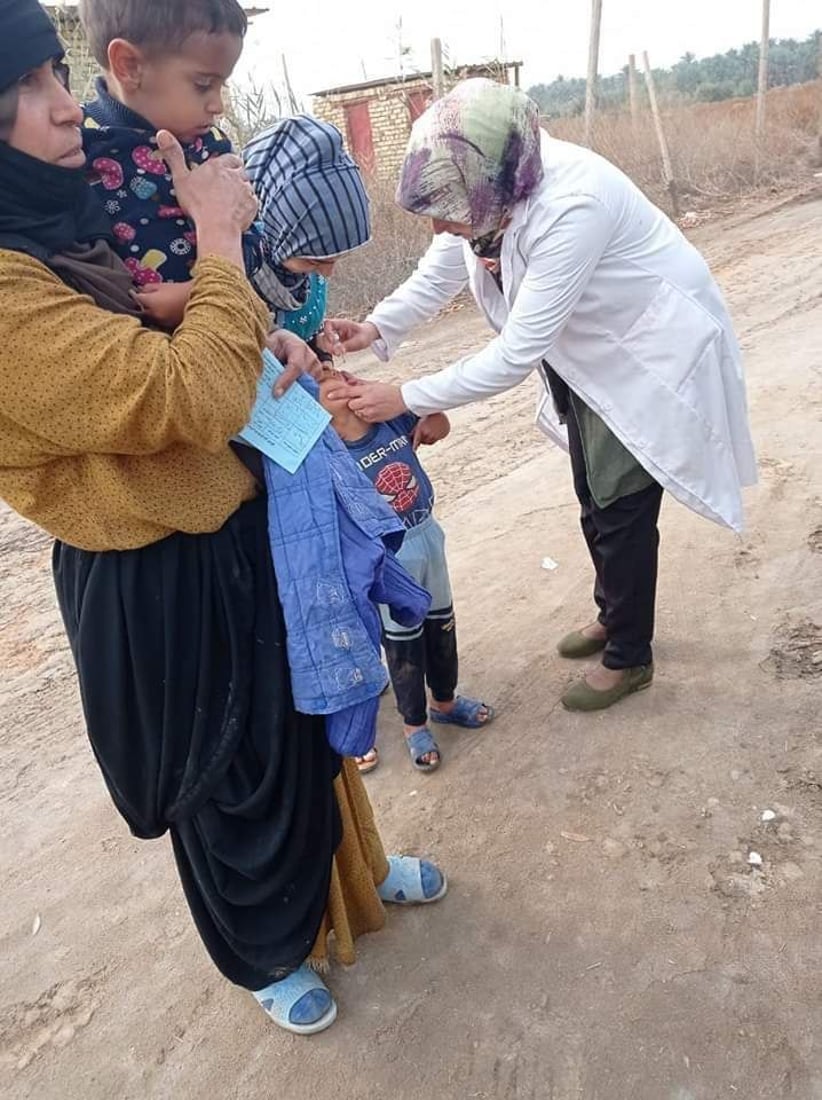 تطعيم 250 طفلاً من المتخلفين عن أخذ اللقاحات جنوبي بابل (صور)