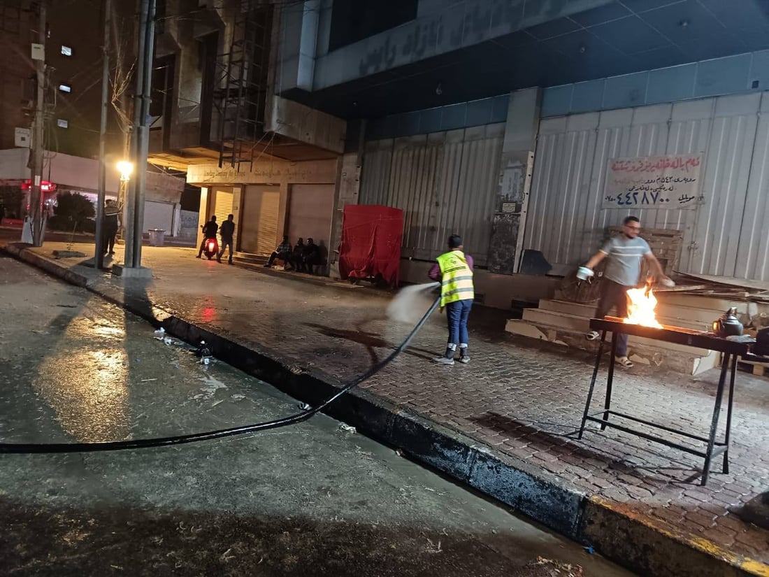 رۆژانى هەینى؛ زبڵ و خاشاک سەنتەرى هەولێر دادەپۆشێت