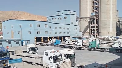 كرێكارانی كارگەی چیمەنتۆی ماس گەڕانەوە سەركار