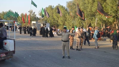 إيرانيان و3 عراقيين من الزوار.. 5 حوادث دهس على طريق “يا حسين” في النجف (صور)