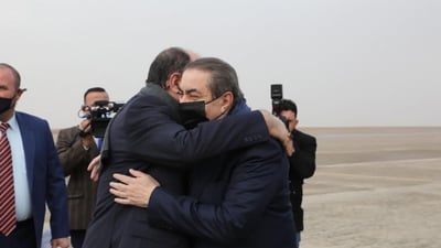 هوشيار زيباري يبرئ المالكي والسوداني والعامري من بيع خور عبد الله ويشرح..