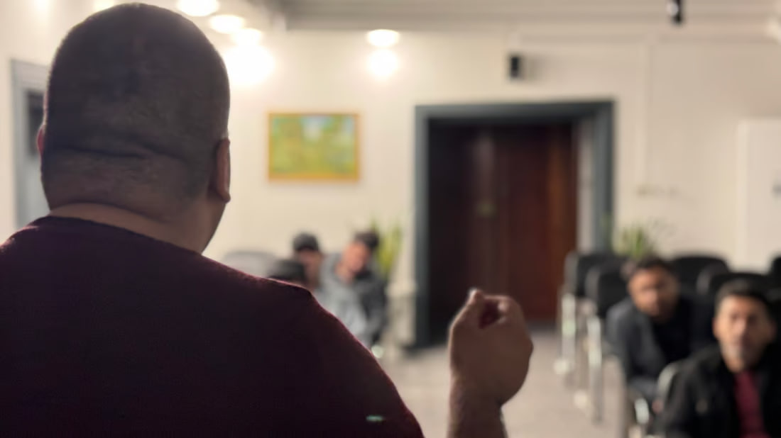 Najaf film club hosts “Dog Man” screening in bid to revive local cinema scene