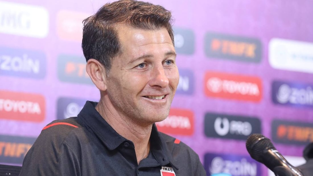 كاساس: البطاقة الحمراء ساعدتنا على فرض السيطرة والتغييرات مكنتنا من الفوز