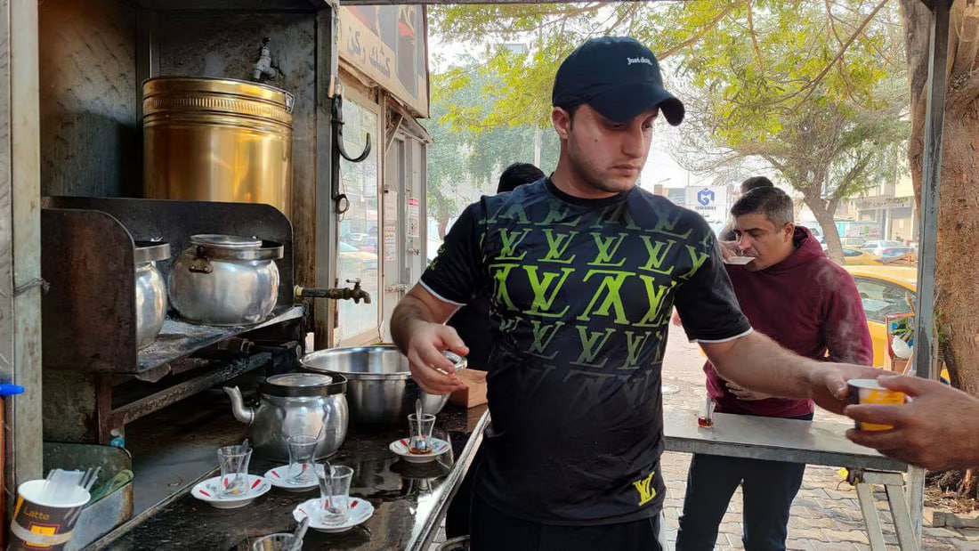 Baghdad tea stand’s special blend draws customers from across the city