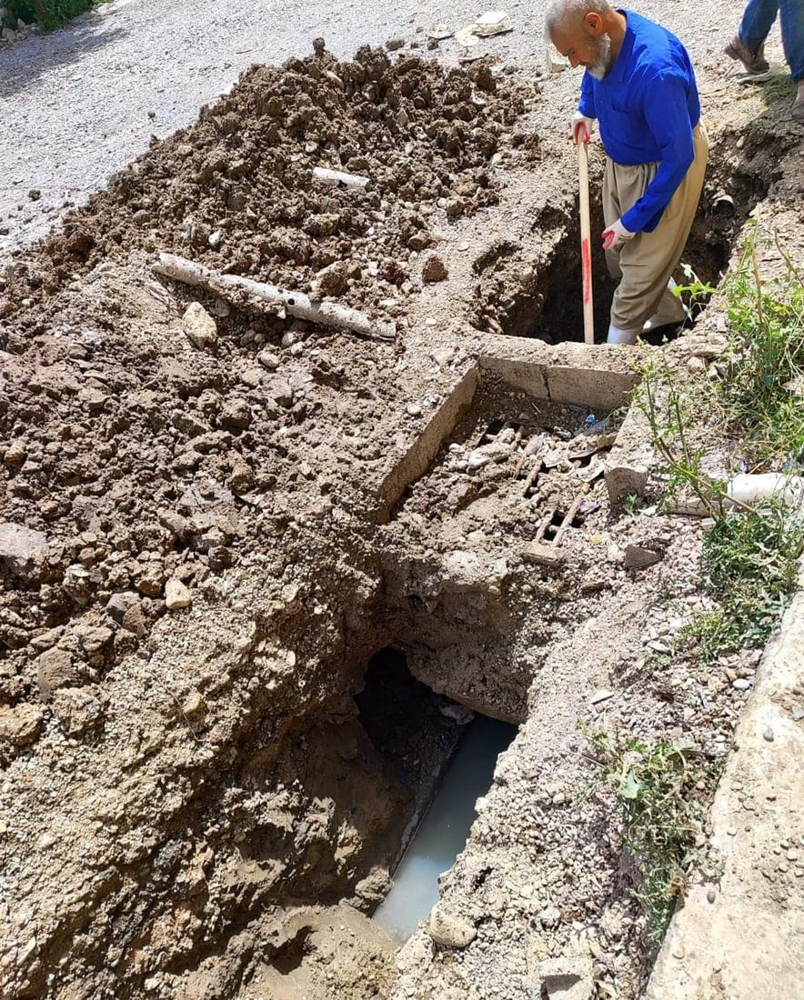 بۆریی سەرەکیی گواستنەوەی ئاوی ماڵان لە شارەزوور شكاوە “”