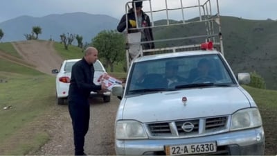 Volunteer guides foragers in Soran’s Sidakan district to avoid mine risks