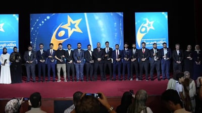 وەزارەتی رۆشنبیری خەڵاتی ساڵی بەخشییە 21 لاو