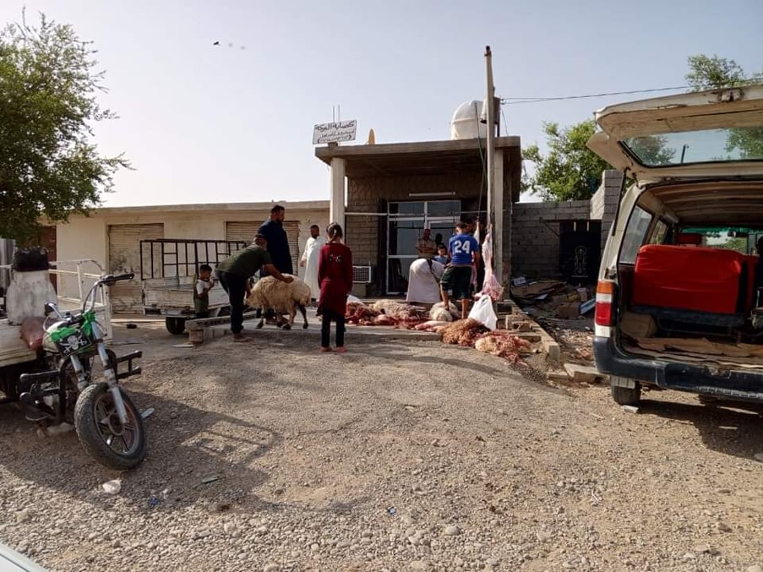 “ليس لدينا متنزه.. كيف نقضي العيد”.. قرى حمرين تحتفل بالأضحى داخل البيوت (صور)