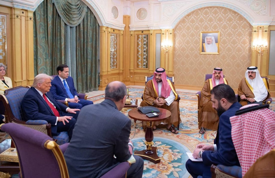 الصور الأولى للقاء ترامب والشرع في الرياض