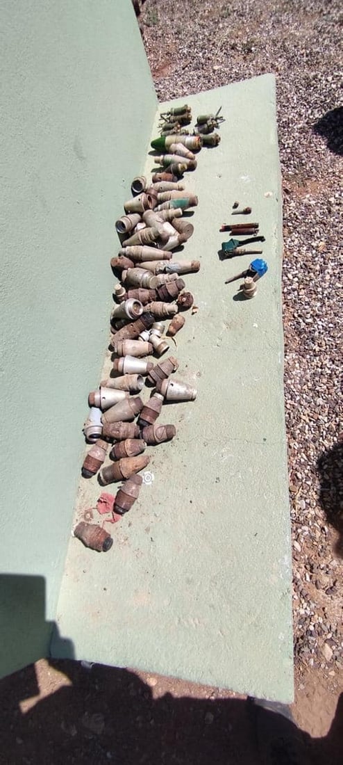 دەزگای مین 167 پارچە مین و تەقەمەنی لە بارەگایەکی ئاسایش گواستەوە