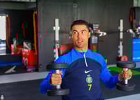 رۆناڵدۆ چینییه‌كانی بێ هیوا كرد