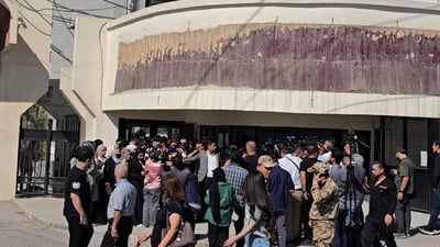 بەشێكی دەرچووانی پۆلی 12 لە ئەنجامی زانكۆلاین ناڕازین 