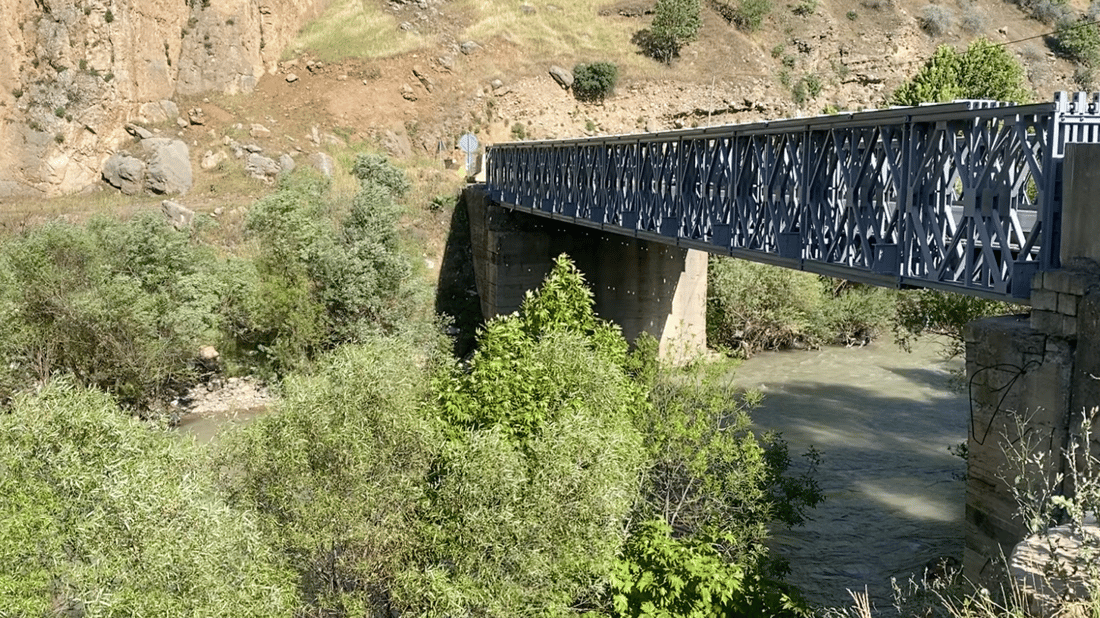 Man drowns in Choman district river as search for son continues
