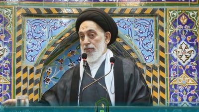 إمام جمعة النجف: حظر الطيران على إيران مظلمة وعلى العراق مراجعة موقفه