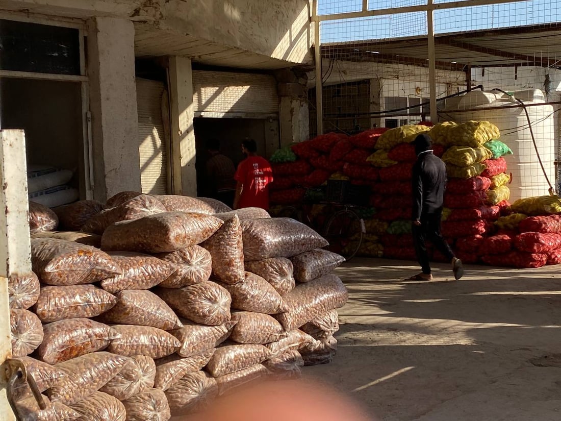 صور: أبو غريب تشكر السماء بعد گصاص التمور.. أفضل بكثير من العام الماضي