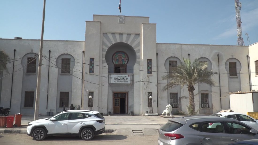 على أرض المتصرفية.. متحف الحلة يروي للطالبات تاريخ البصير وطه باقر (صور)