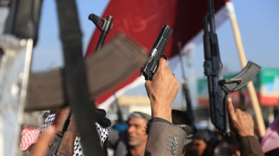 مقتل شرطي في شارع مكتظ شمال البصرة