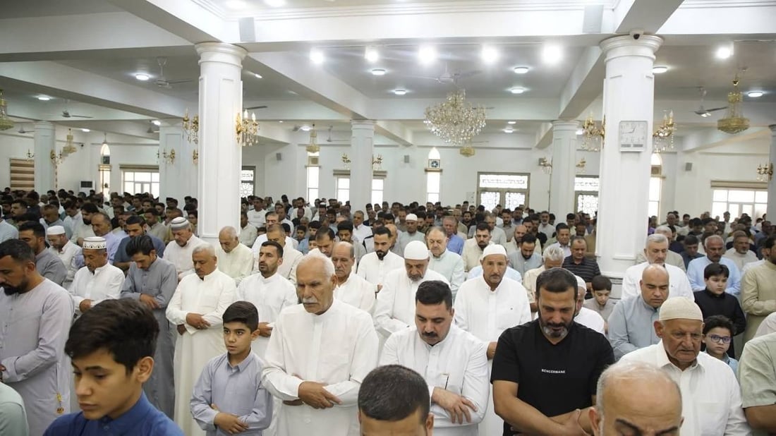 الأنبار تُصلي للكوت.. مساجد المحافظة توحد الدعاء لضحايا الفاجعة