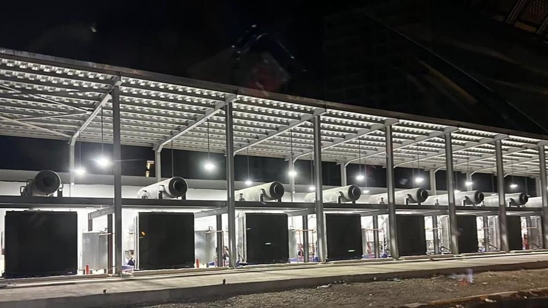 رائحة “الكاز” والاهتزاز.. 10 مولدات عملاقة تقلق بغداد بتشغيل تجريبي (صور)