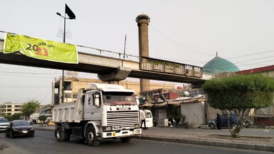 صور من بغداد الجديدة: جسر المشاة الوحيد “ينتل”.. والأهالي يريدون العبور بأمان