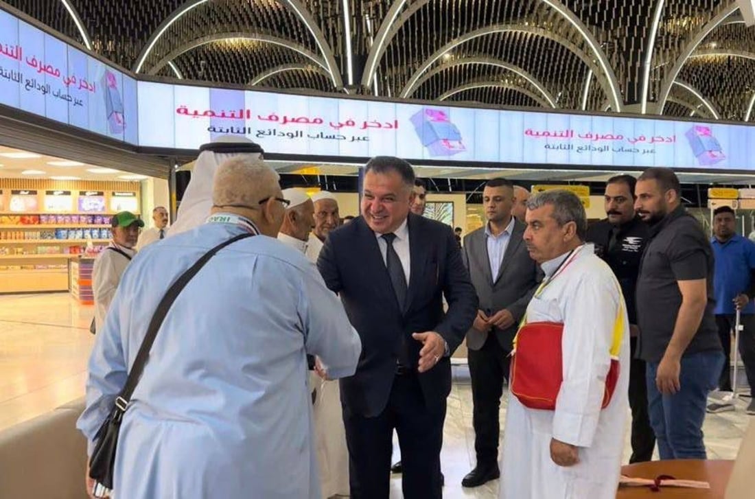 على متن الناقل الوطني.. تفويج أول وجبة من الحجاج عبر مطاري بغداد والنجف (صور)