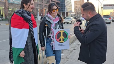 “پێویستمان بە رۆژنامەنووسی بیانی هەیە بێن و یەكدەنگیی كورد ببینن”