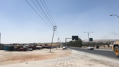 سێ ستوونی کارەبا لە چەمچەماڵ لاربوونەتەوە و مەترسییان هەیە