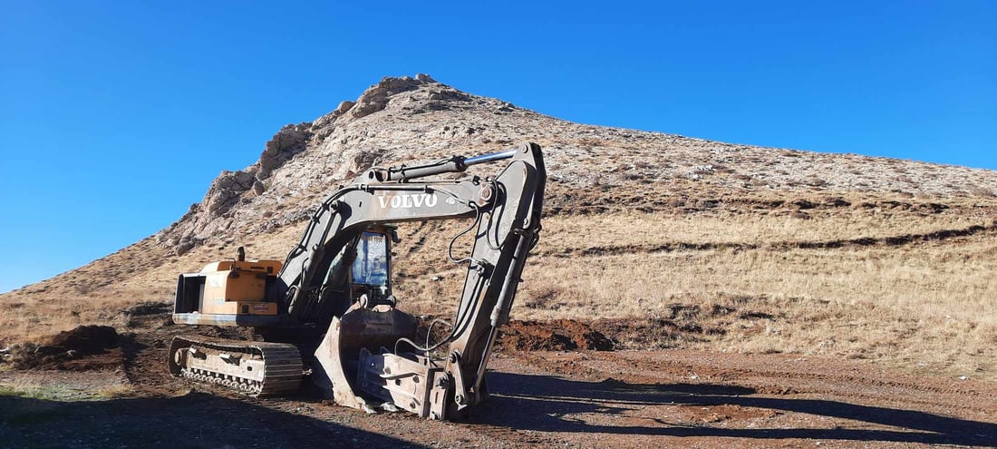 ژینگه‌ى چیاى مامه‌نده‌ و چه‌ند شوێنێكى سنوورى پشده‌ر ده‌شێوێندرێن