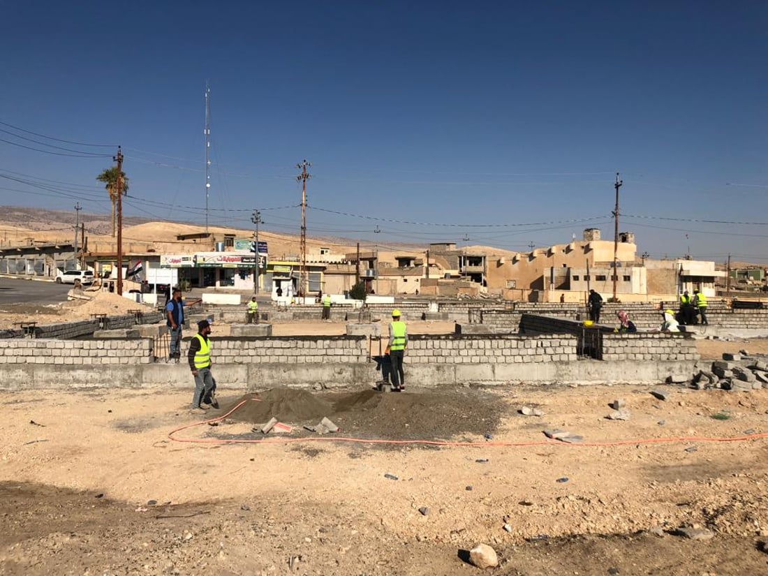 سفيرة النوايا الحسنة “تنقذ” بائعي الخضار في سنجار