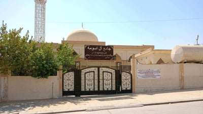 صور: إغلاق مسجدين في الموصل بسبب الحمى النزفية