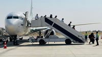 مطار كركوك يستقبل أول دفعة من زوّار الأربعينية قادمة م