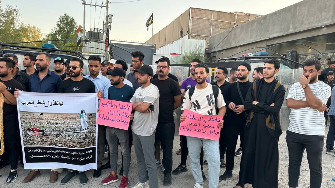 فيديو: البصرة غاضبة على تركيا.. تظاهرة أمام القنصلية تهتف “بصوت سمعها السفارة”