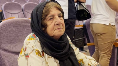 “ئەگەر بە هونەر بژیت لە برسا دەمریت”
