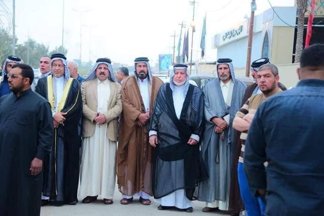 صور: النعمانية تتظاهر ضد العزيزية والصراع سببه “قبر المتنبي” وصرح أكاديمي جديد