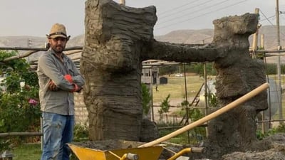 صور: نافورة المنزل في بعشيقة تكلف 700 دولار.. حكاية بشار الذي يزين البيوت الجبلية