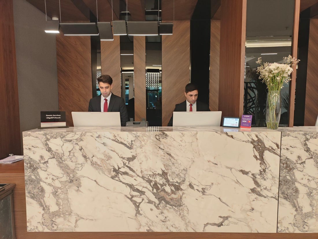 السوداني يفتتح فندق رامادا بلازا السياحي في الموصل