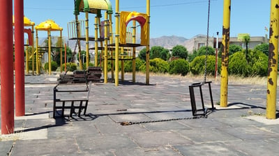 لە پارکەکانى رانیە یارییەکانی منداڵان کەڵکیان نەماوە و خراپ بوون