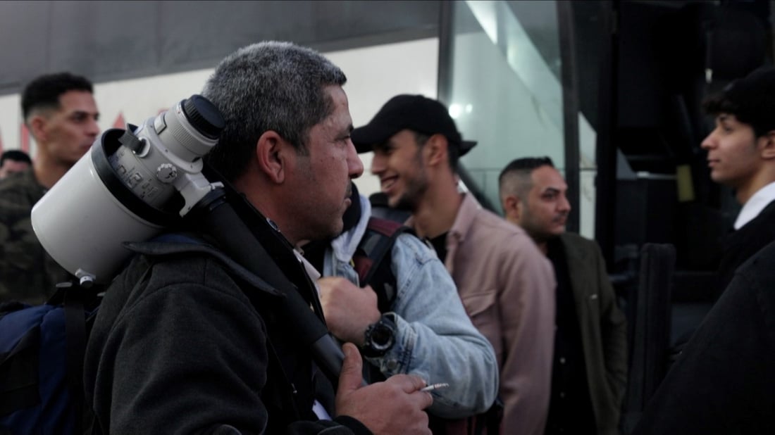 الصحفيون في خليجي 25: مدونو الفيس استحوذوا على باجات الإعلام
