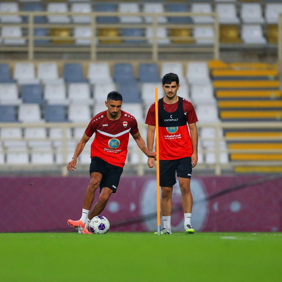 صور: منتخبنا وصل أبو ظبي.. ملحق كأس العالم ضد الإمارات الخميس