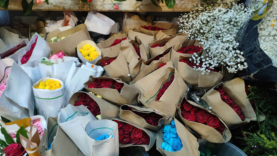 Natural Flowers Add Color to a City of Reverence
