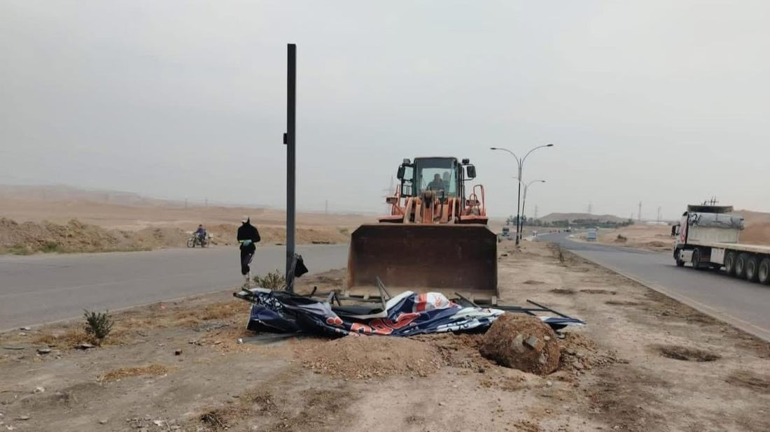 تابلۆی ریکلام و دروشم و ئاڵای حزبەکان لە شەقامەکانی کەرکوک لادەبرێن